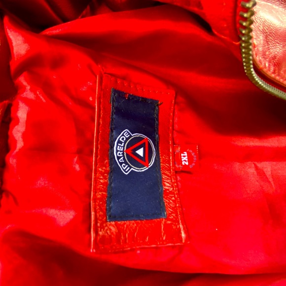 Mens Red Leather Quilted Jacket - Picture 7 of 7